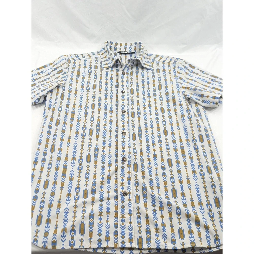 The North‎ Face Shirt Mens Medium Ivory AOP Aztec Short Sleeves Button Up